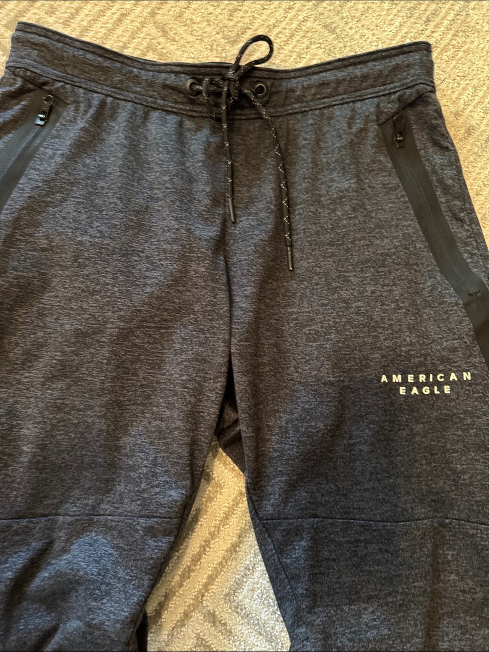 American eagle men’s jogger
